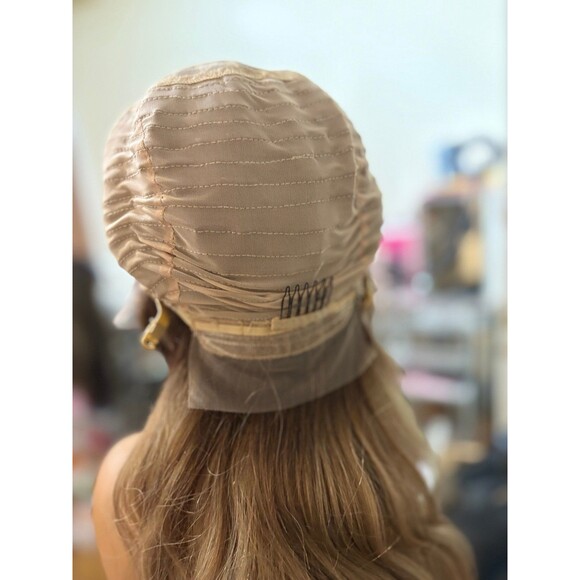 100% Remy Human hair wig 30” Swiss lace front rooted beige blond size medium New - Picture 9 of 9